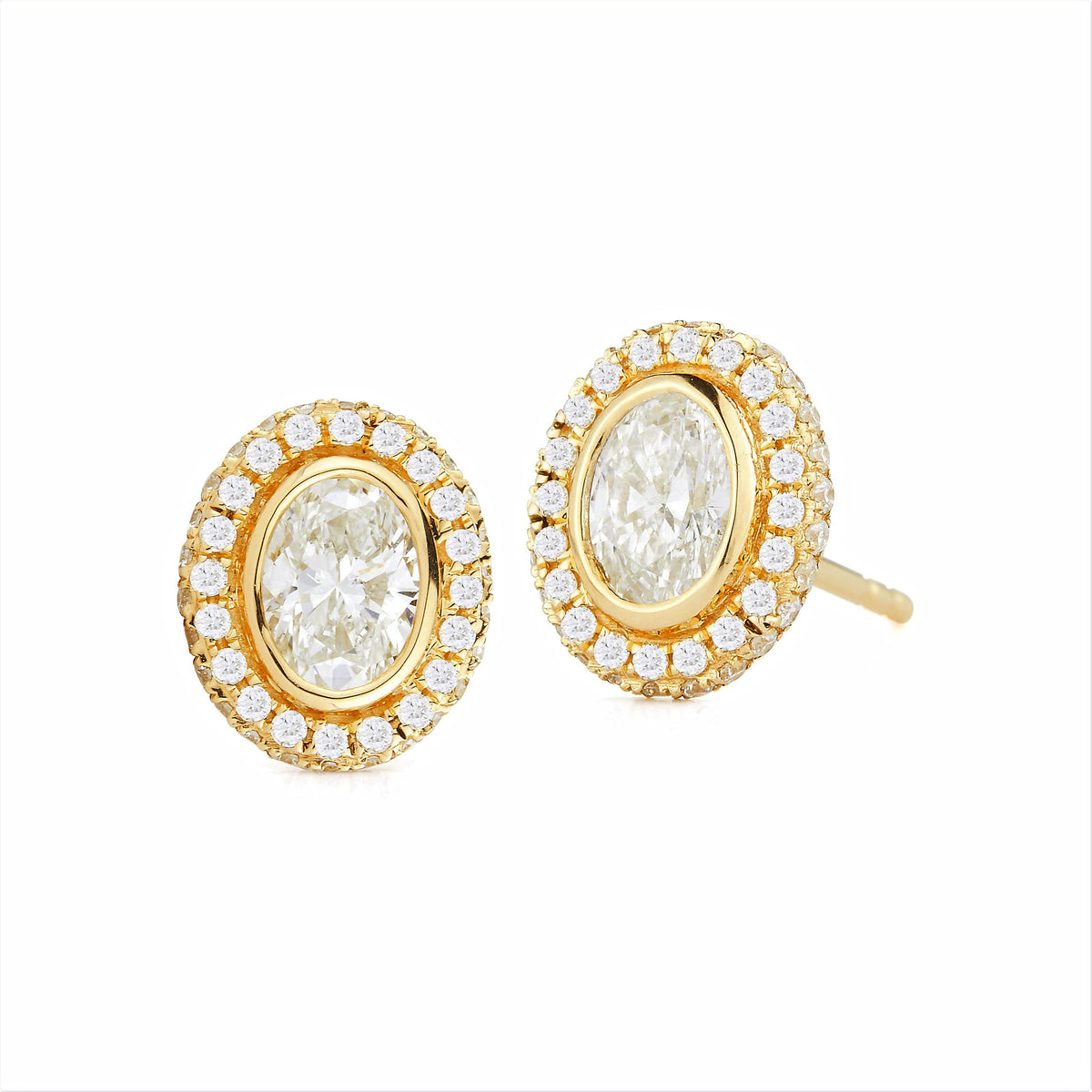 Elegant Diamond Studs - White Gold (Size: 0.30 Carat Total Weight)